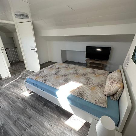 Ferienwohnung Am Hafen Wilhelmshaven Exterior foto